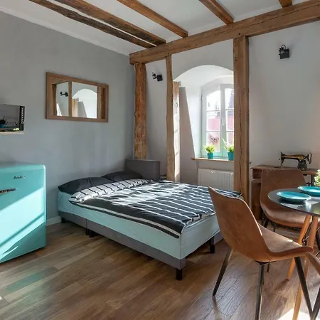 Retro House - Stayinwroclaw Breslavia